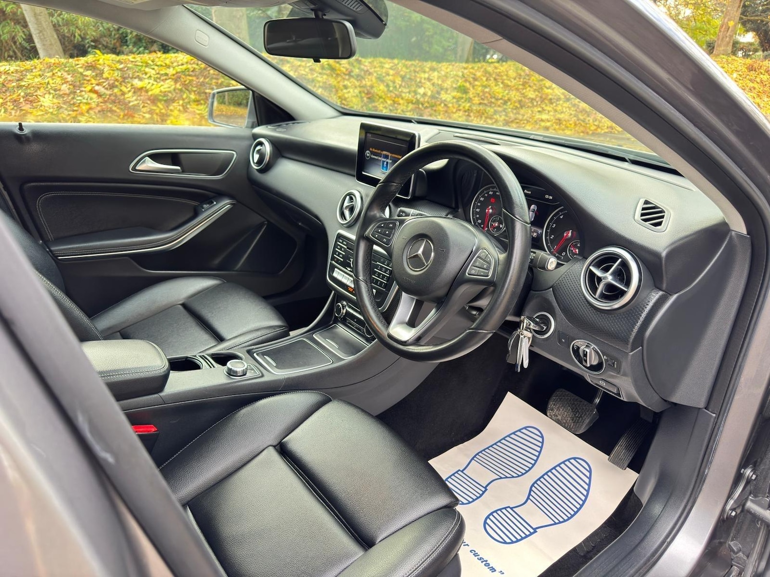 Used Mercedes-Benz A-Class 2016 for sale - 76473916: Photo 2