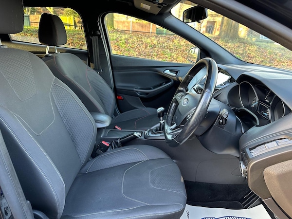 Used Ford Focus 2018 for sale - 76201192: Photo 11