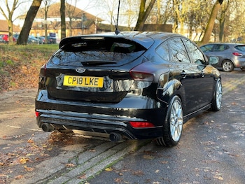 Used Ford Focus 2018 for sale - 76201192: Photo 4
