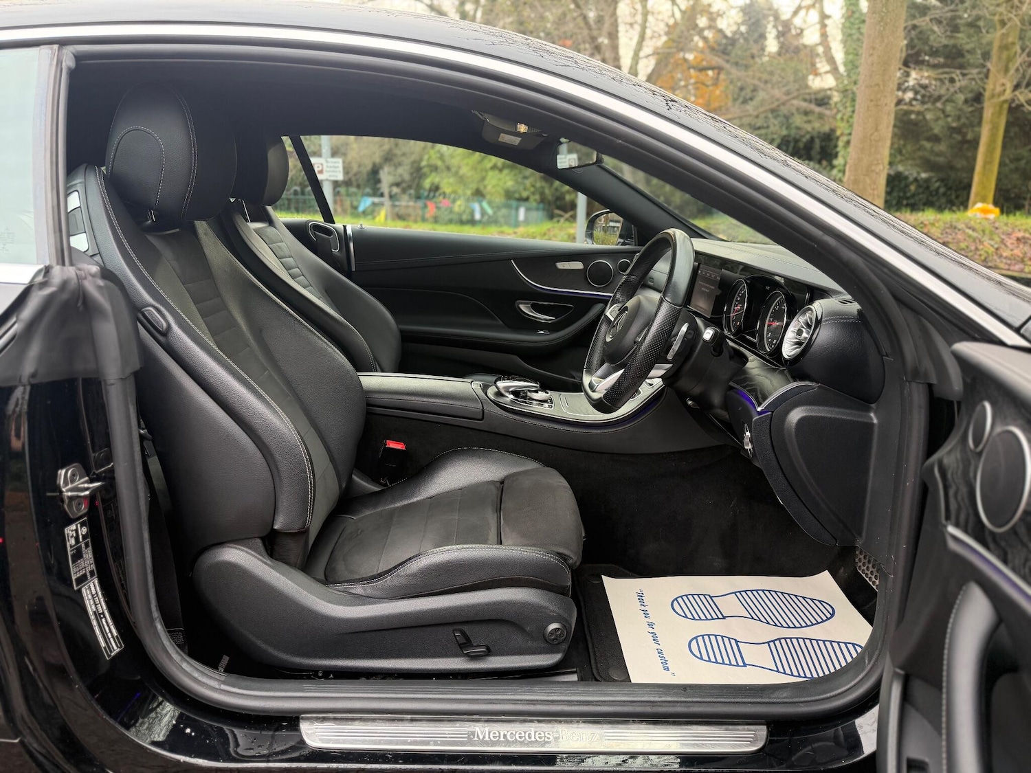 Used Mercedes-Benz E Class 2017 for sale - 76994003: Photo 11