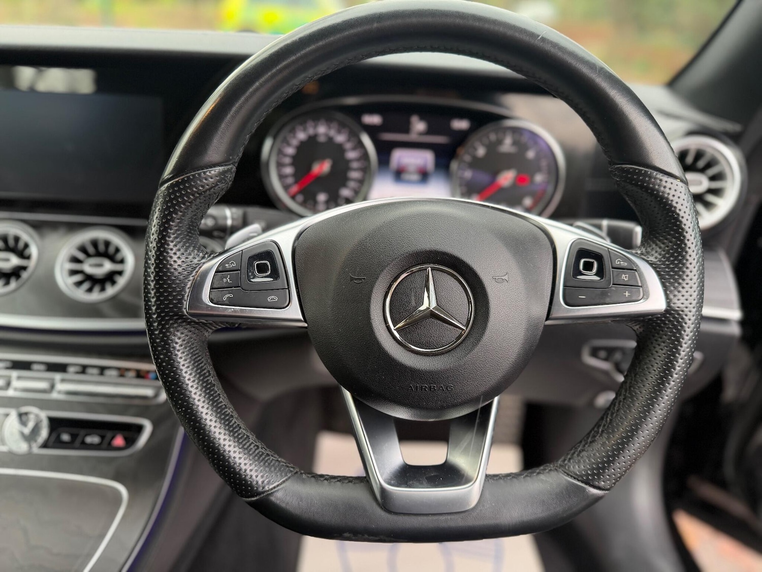 Used Mercedes-Benz E Class 2017 for sale - 76994003: Photo 16