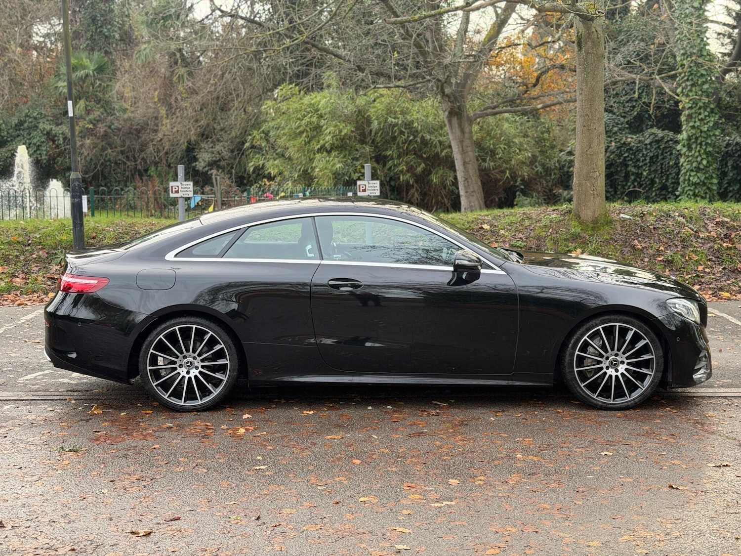 Used Mercedes-Benz E Class 2017 for sale - 76994003: Photo 3