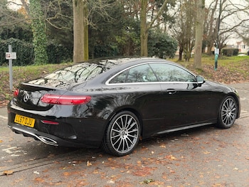 Used Mercedes-Benz E Class 2017 for sale - 76994003: Photo