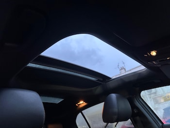 Used Mercedes-Benz GLA 2017 for sale - 76850125: Photo