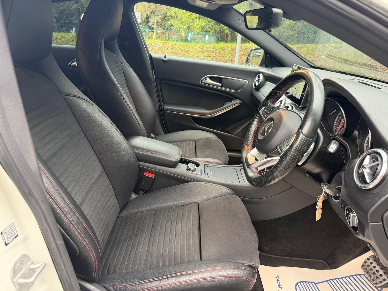 Used Mercedes-Benz CLA 2015 for sale - 76666962: Photo 10