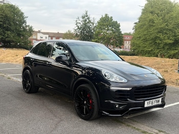 Used Porsche Cayenne 2016 for sale - 79292190: Photo