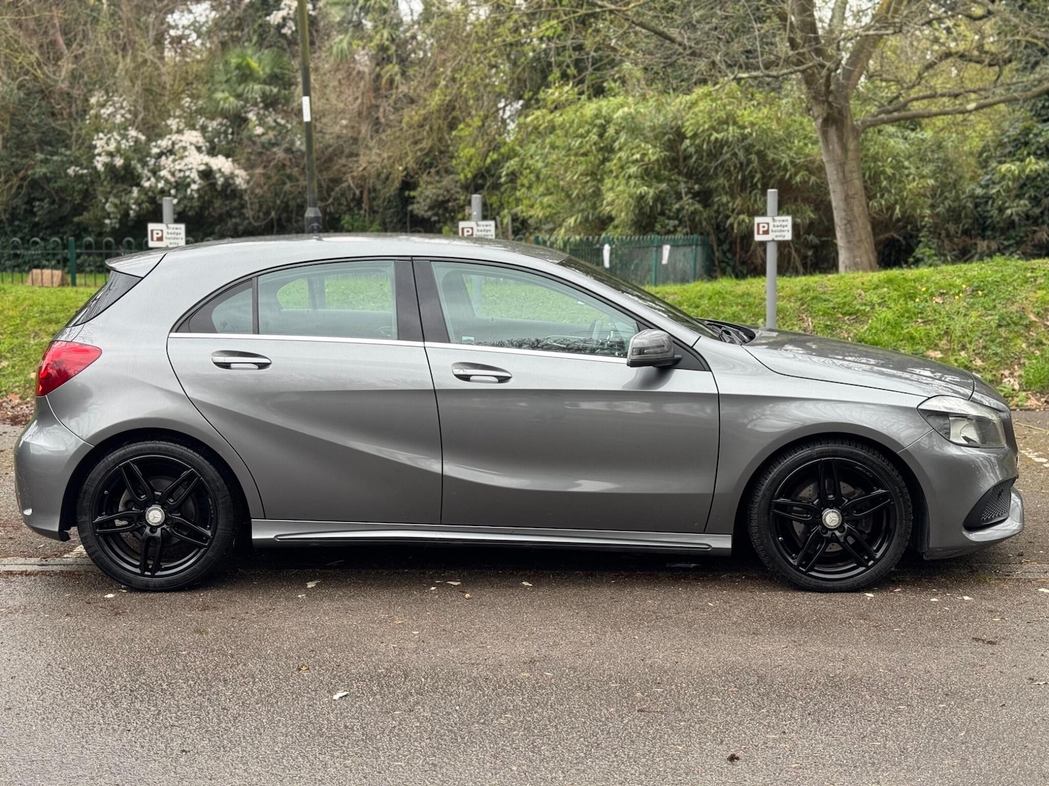 Used Mercedes-Benz A-Class for sale - 78058720: Photo 2