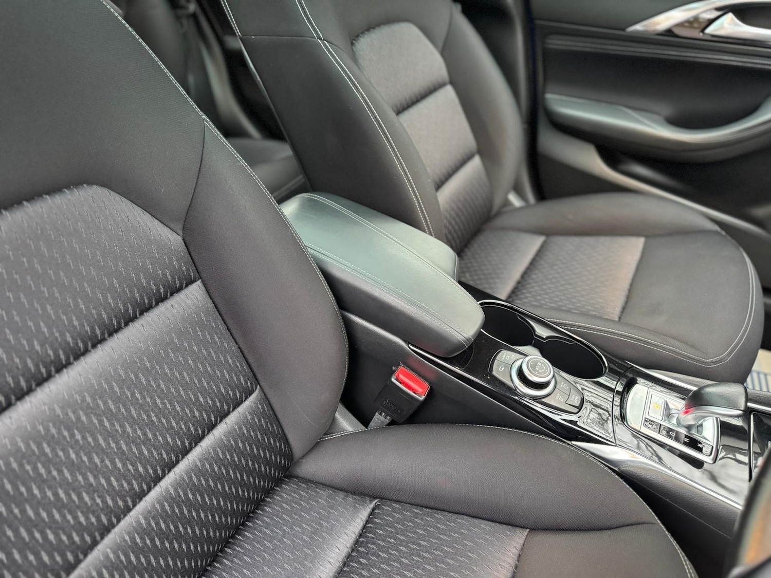 Used Infiniti Q30 2016 for sale - 77163133: Photo 12