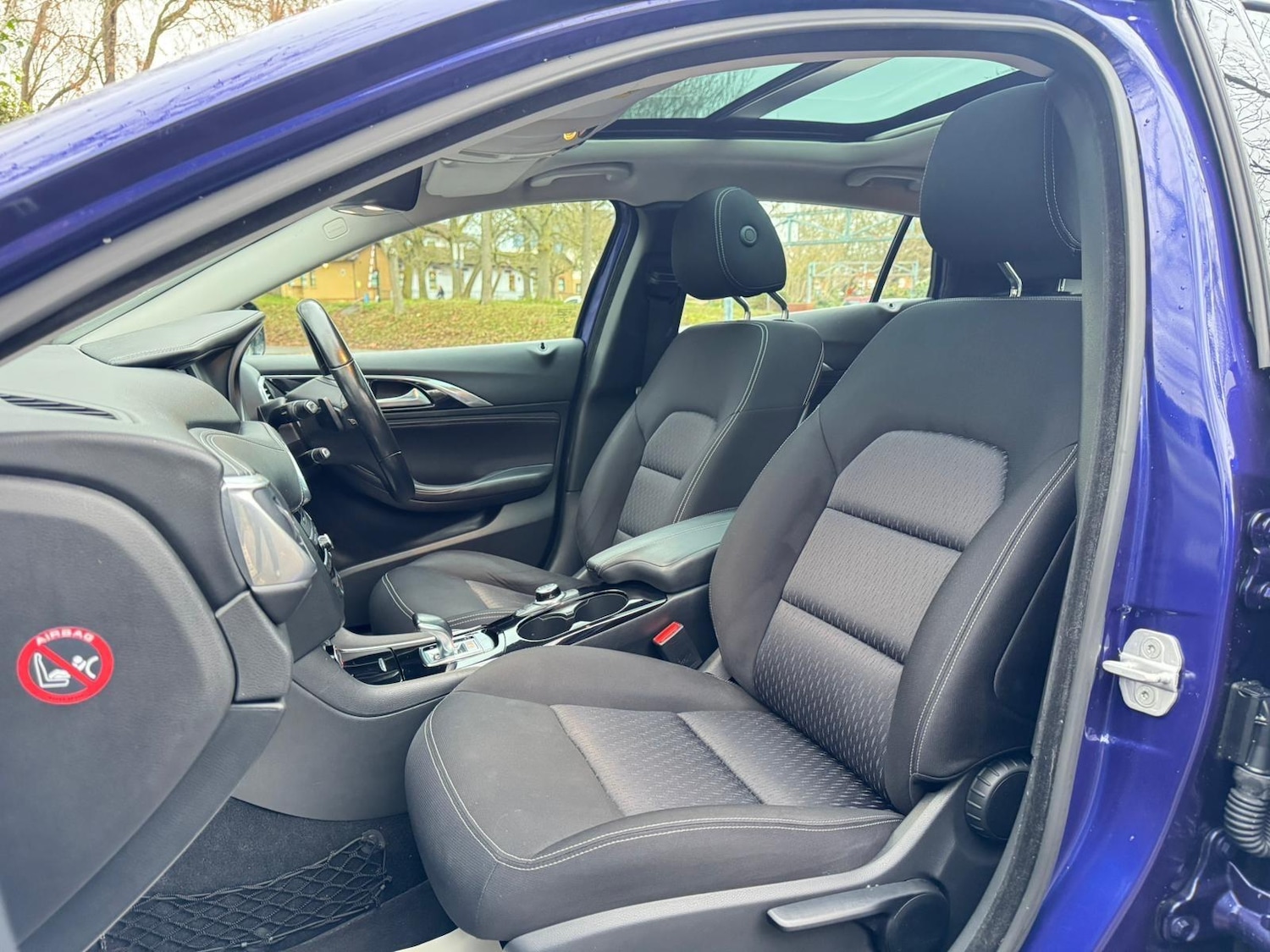 Used Infiniti Q30 2016 for sale - 77163133: Photo 14