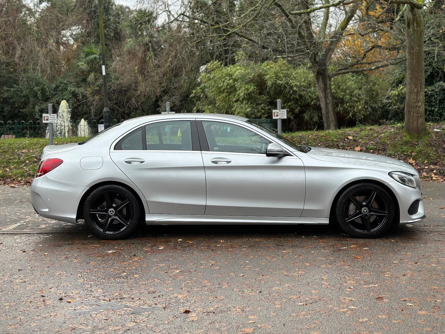 Used Mercedes-Benz C Class for sale - 77015902: Photo 2