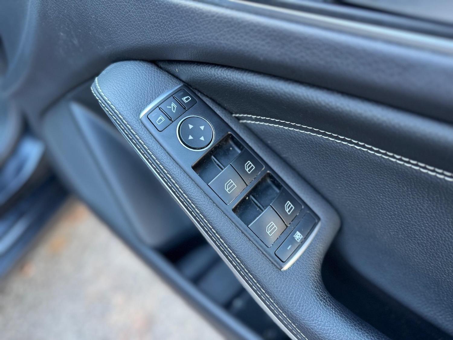 Used Mercedes-Benz A-Class 2017 for sale - 77455901: Photo 12