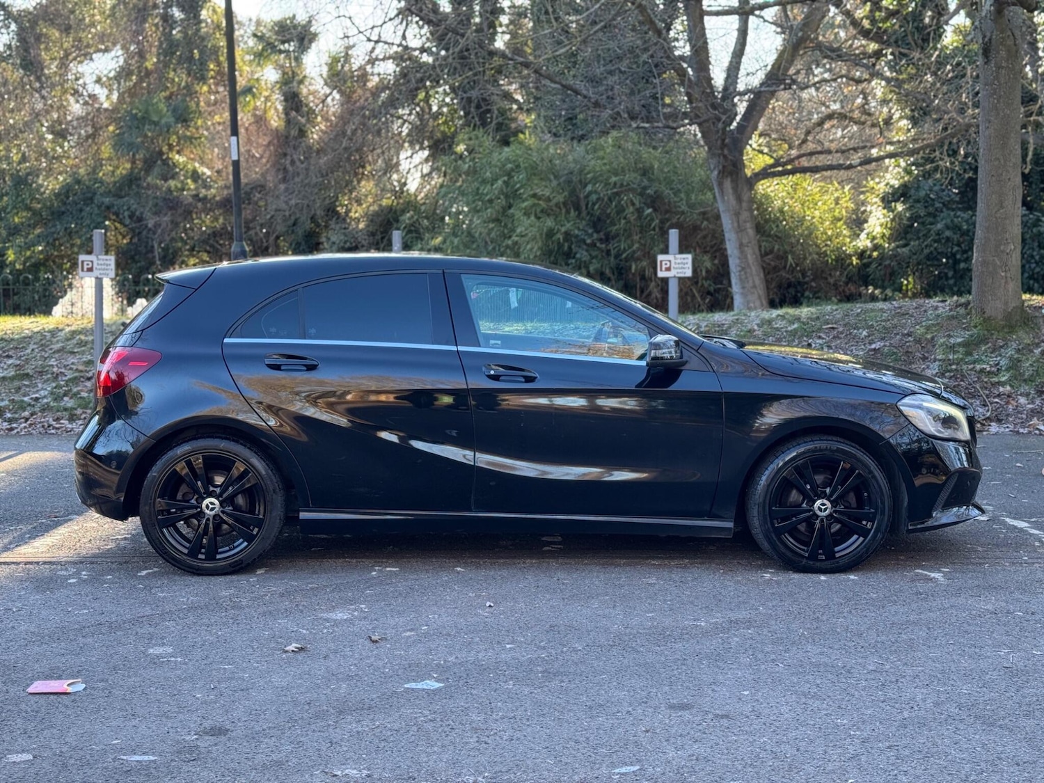 Used Mercedes-Benz A-Class 2017 for sale - 77455901: Photo 2