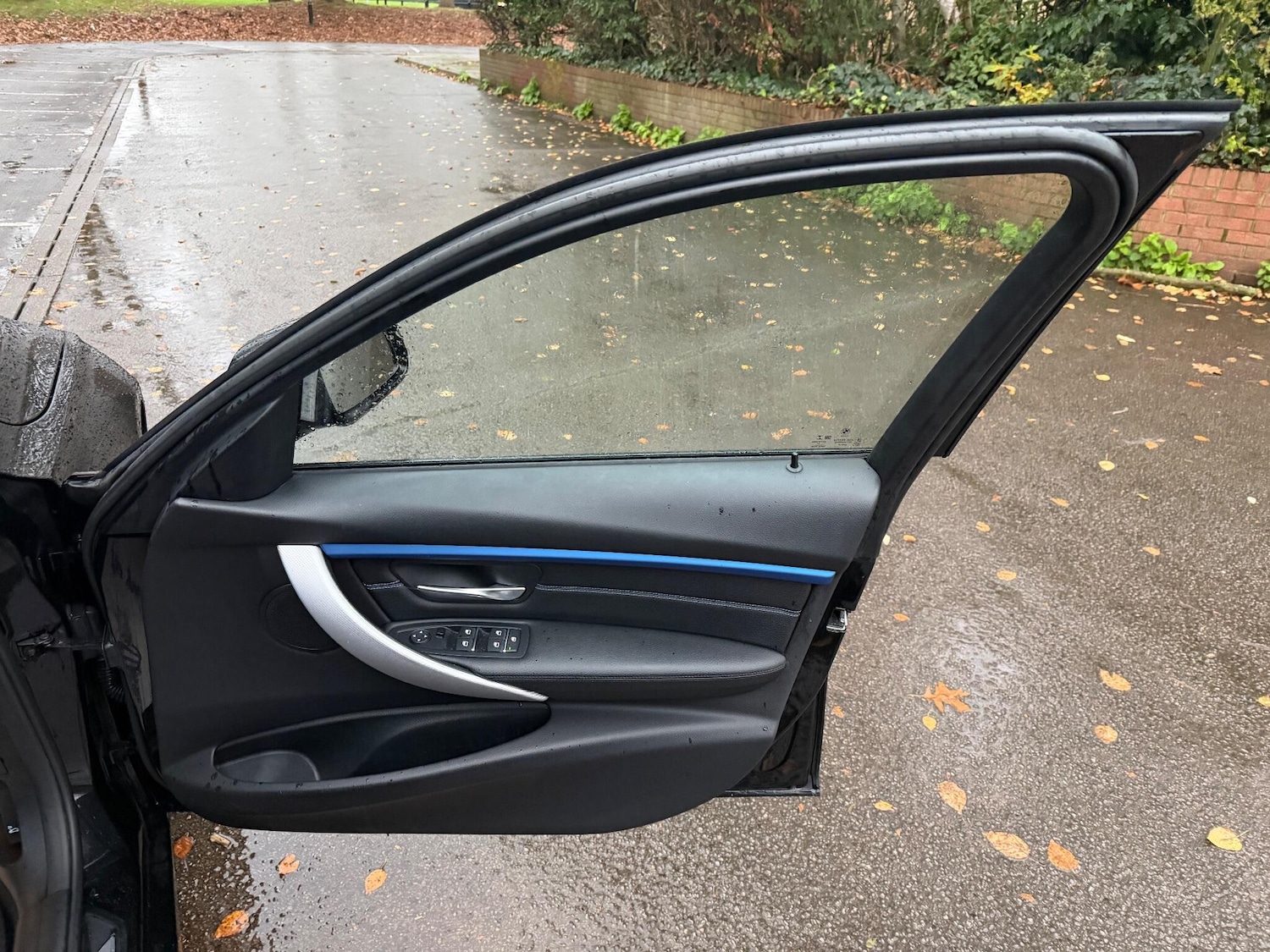 Used BMW 3 Series 2017 for sale - 76667330: Photo 20