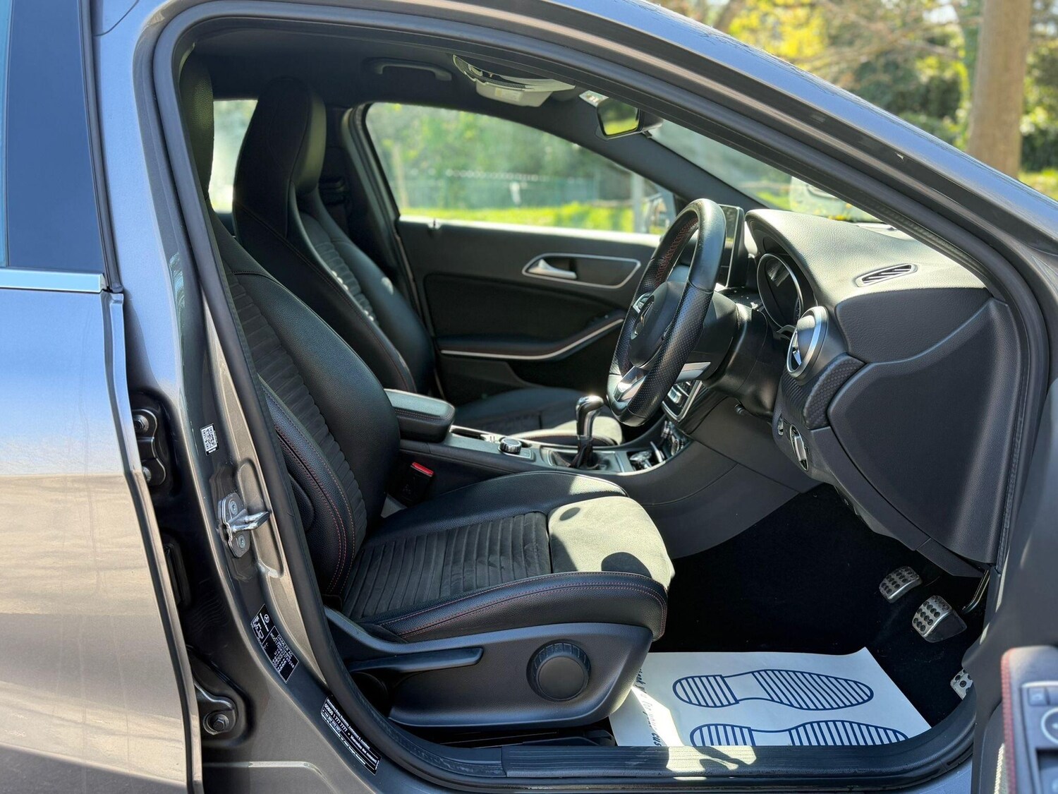 Used Mercedes-Benz A-Class 2018 for sale - 78157638: Photo 12