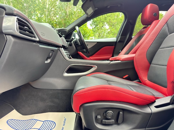 Used Jaguar F-Pace 2017 for sale - 75657433: Photo 25