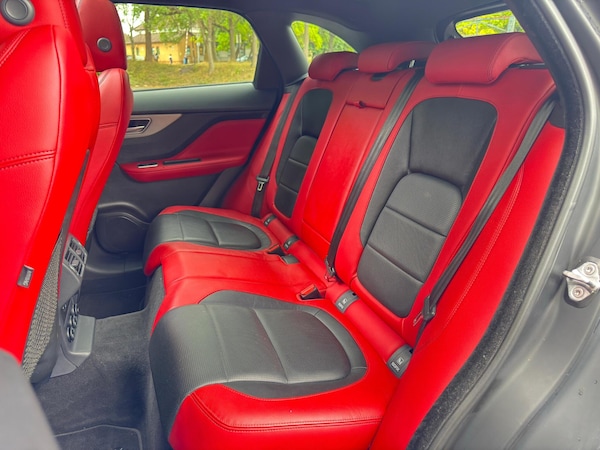 Used Jaguar F-Pace 2017 for sale - 75657433: Photo 29