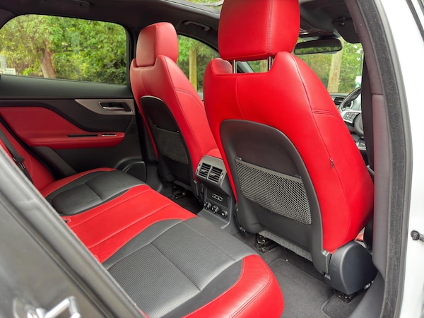 Used Jaguar F-Pace 2017 for sale - 75657433: Photo 33