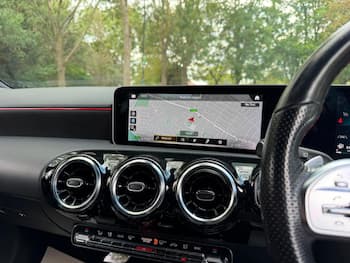 Used Mercedes-Benz A-Class 2018 for sale - 79712445: Photo