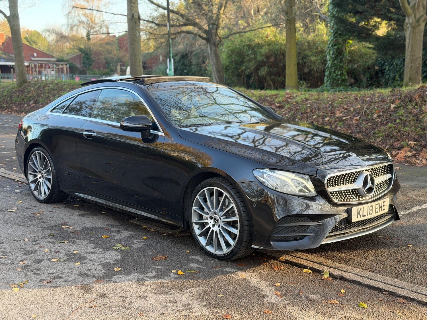 Used Mercedes-Benz E Class 2018 for sale - 76832175: Photo 1