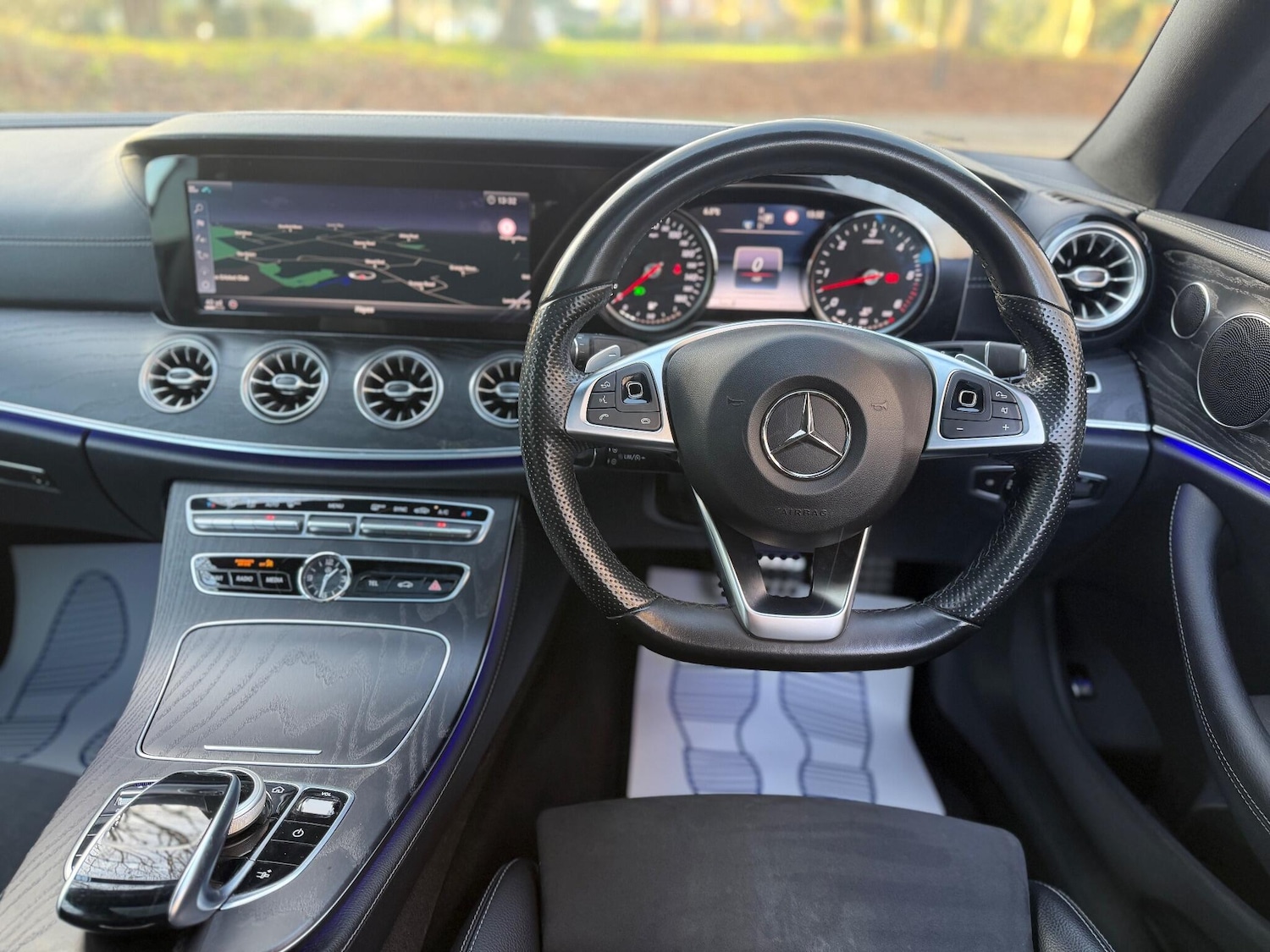 Used Mercedes-Benz E Class 2018 for sale - 76832175: Photo 11