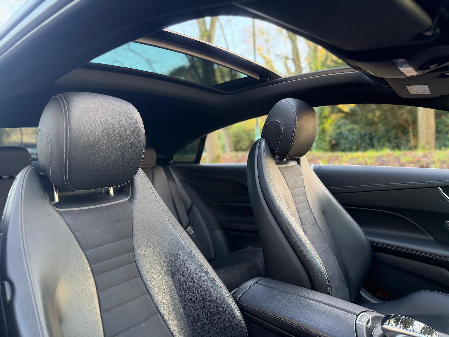 Used Mercedes-Benz E Class 2018 for sale - 76832175: Photo 29