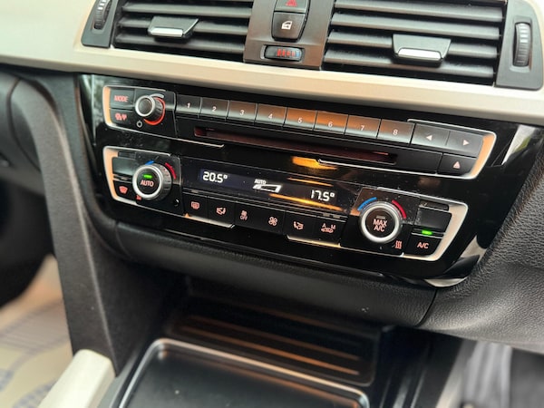Used BMW 3 Series 2015 for sale - 76227991: Photo 21