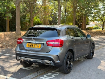 Used Mercedes-Benz GLA 2019 for sale - 79601247: Photo