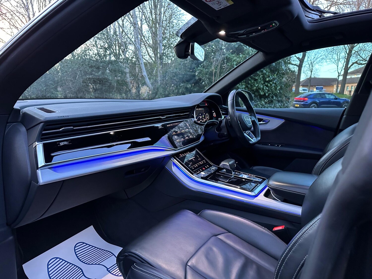 Used Audi Q8 2019 for sale - 77882727: Photo 15