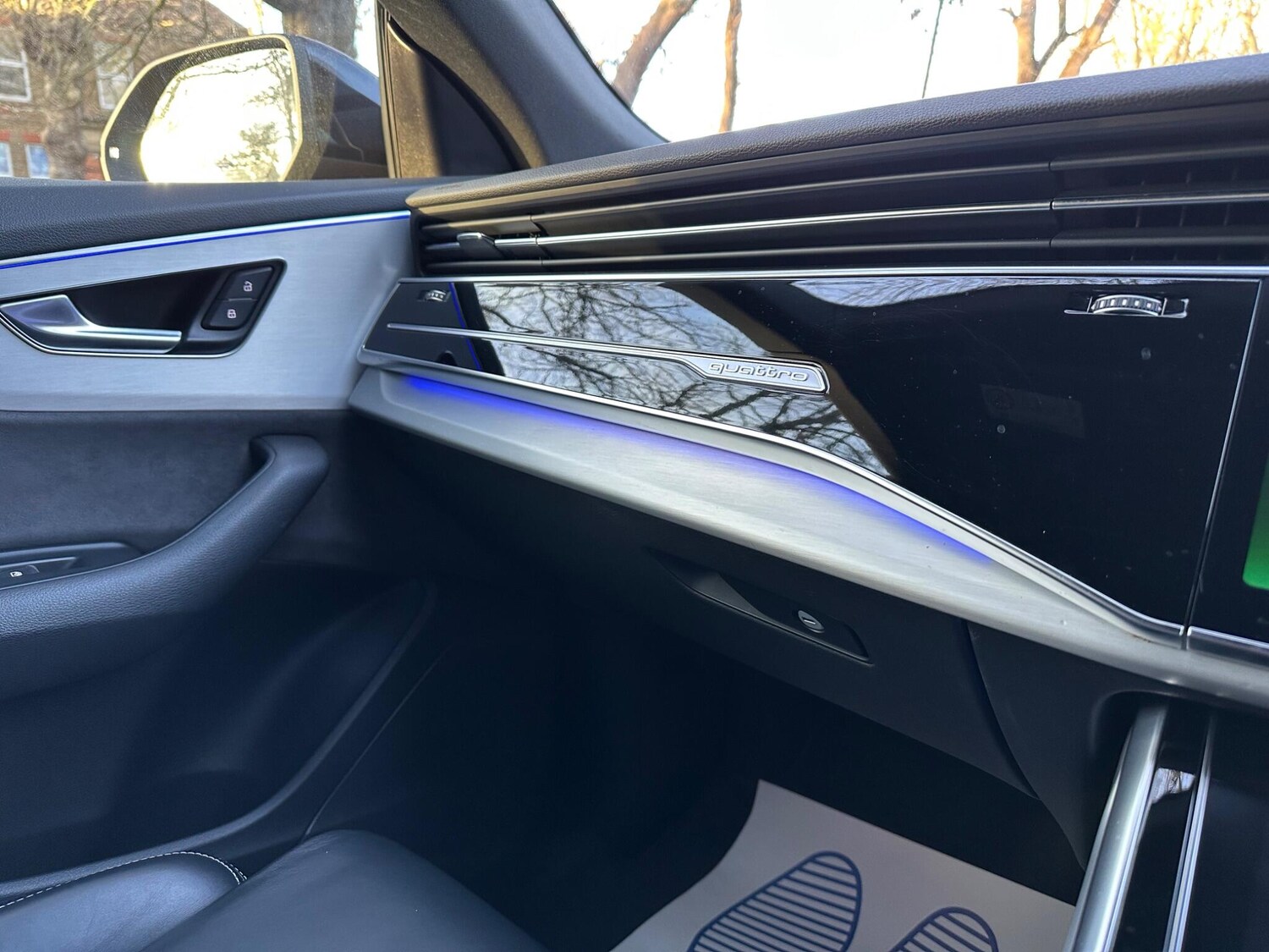 Used Audi Q8 2019 for sale - 77882727: Photo 33