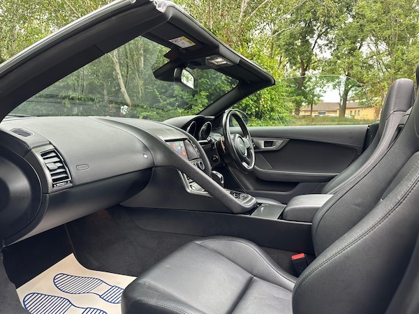 Used Jaguar F-Type 2013 for sale - 76175675: Photo 16