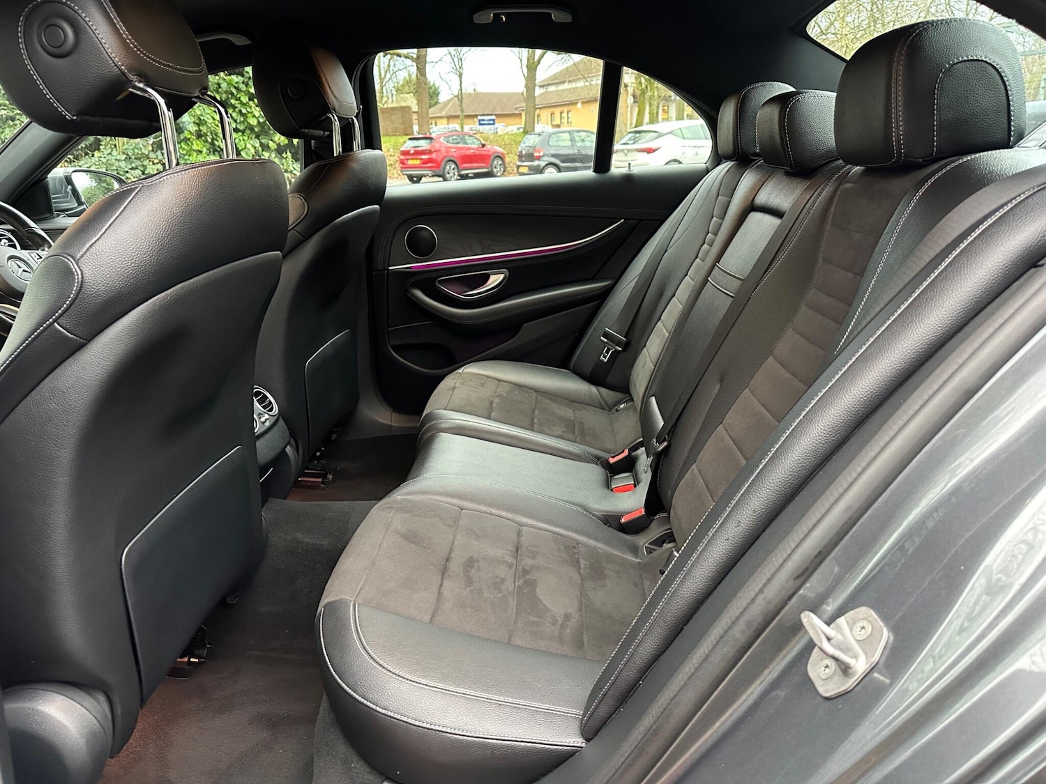 Used Mercedes-Benz E Class 2017 for sale - 76886912: Photo 18