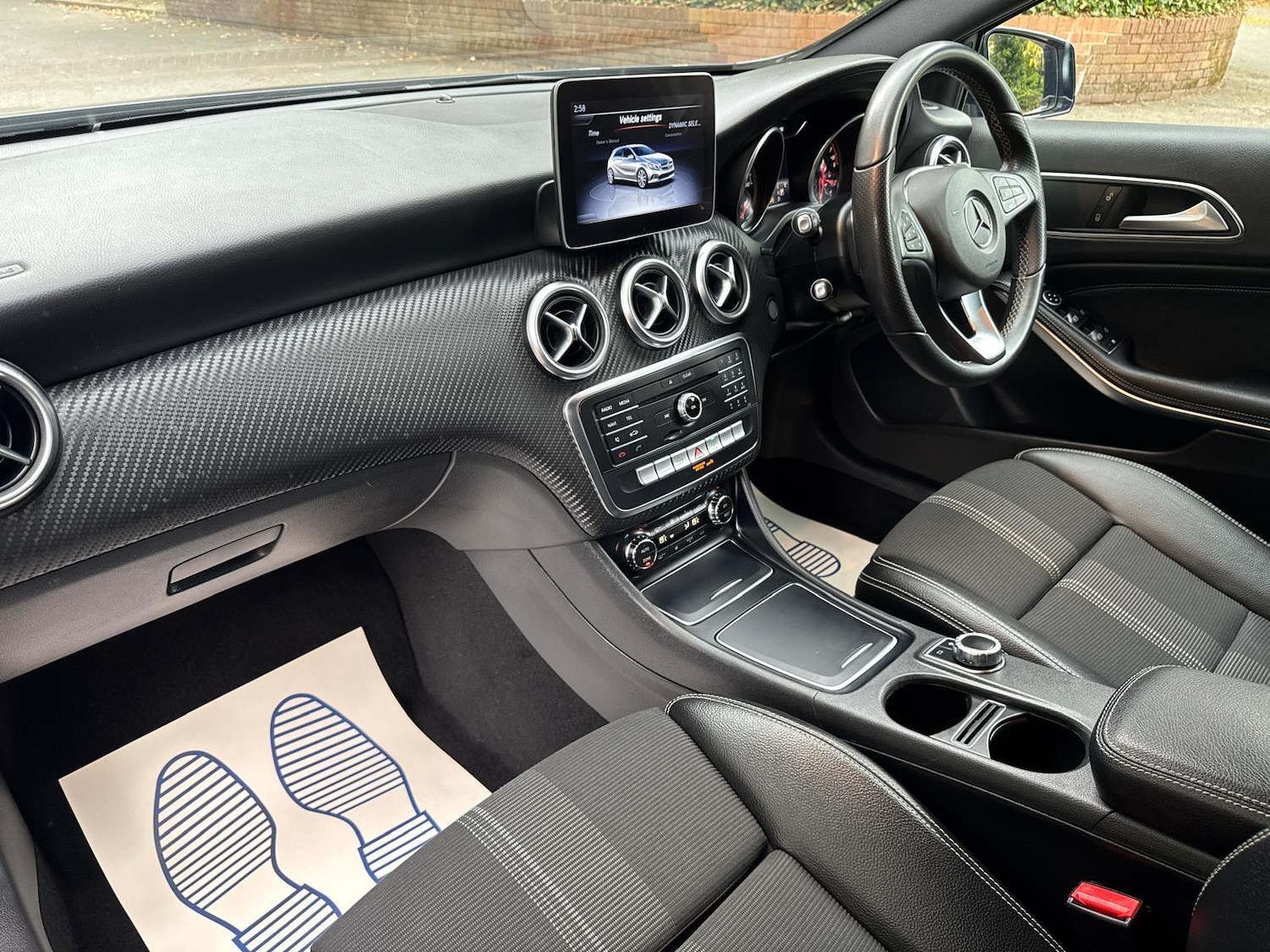 Used Mercedes-Benz A-Class 2018 for sale - 76122408: Photo 23