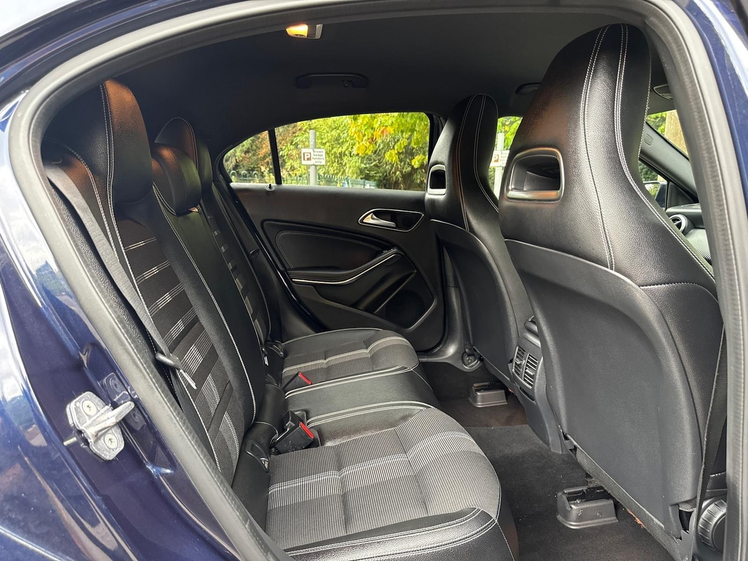 Used Mercedes-Benz A-Class 2018 for sale - 76122408: Photo 28