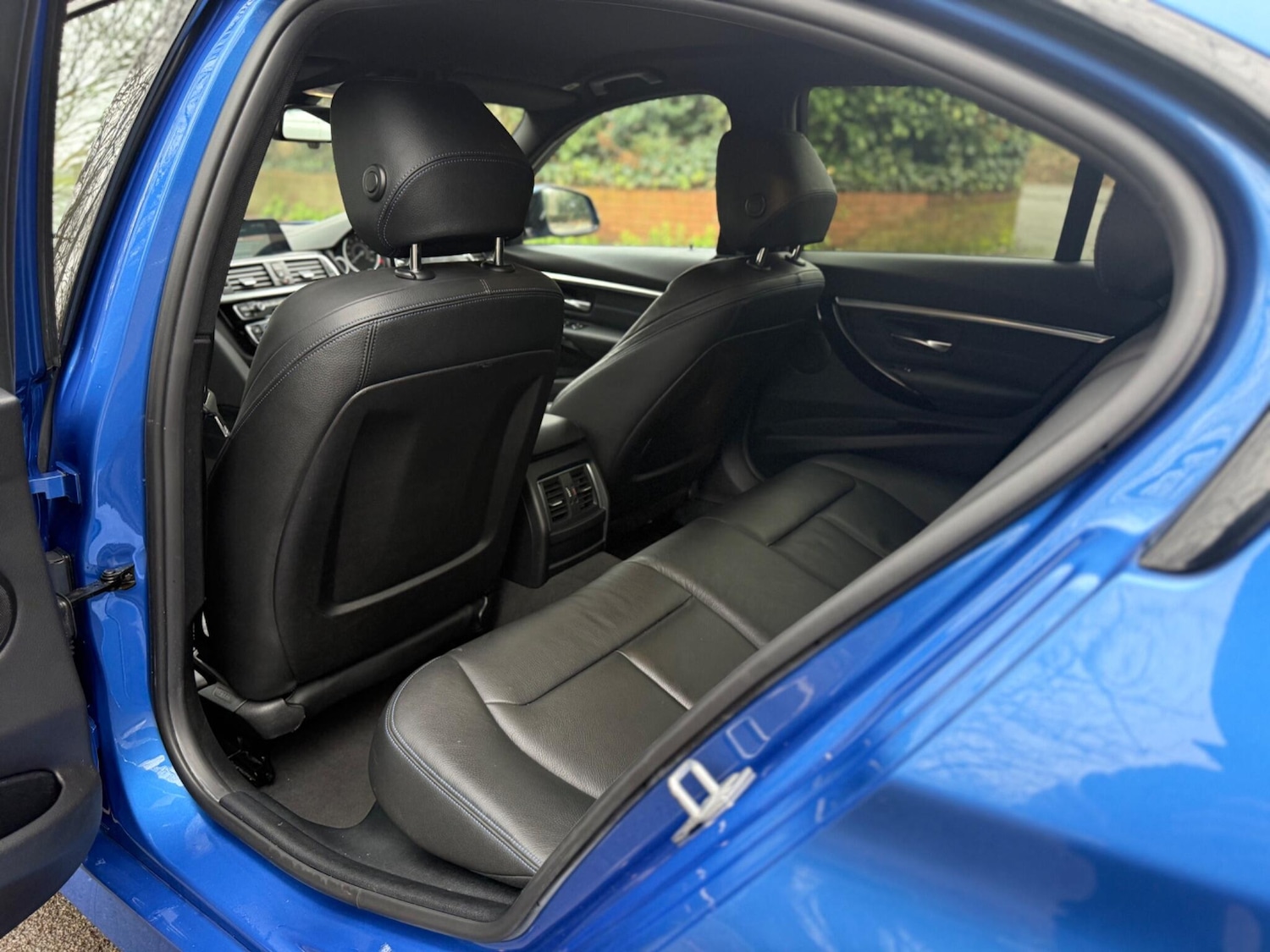 Used BMW 3 Series 2018 for sale - 77143209: Photo 18