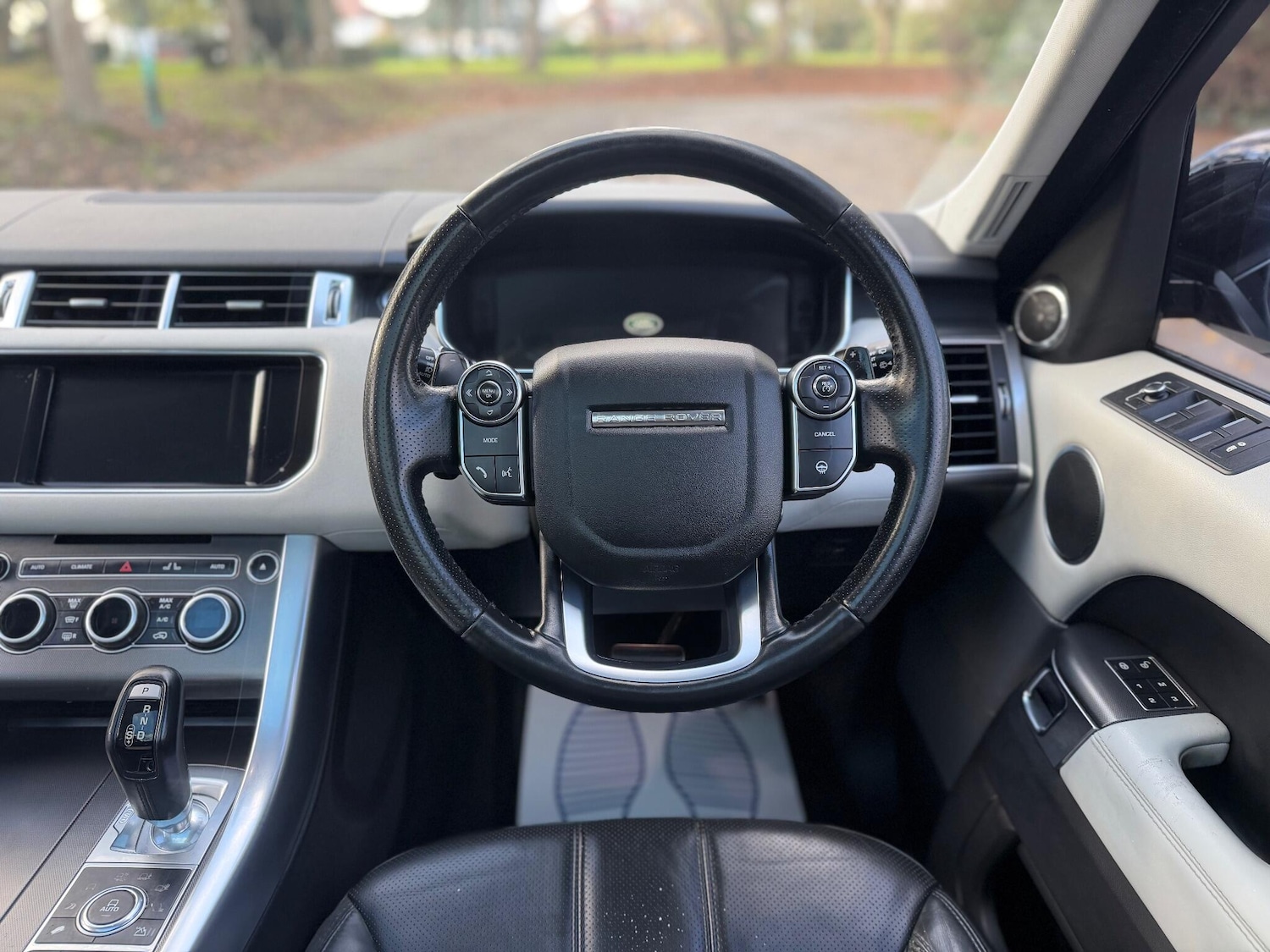 Used Land Rover Range Rover Sport 2016 for sale - 77155330: Photo 18