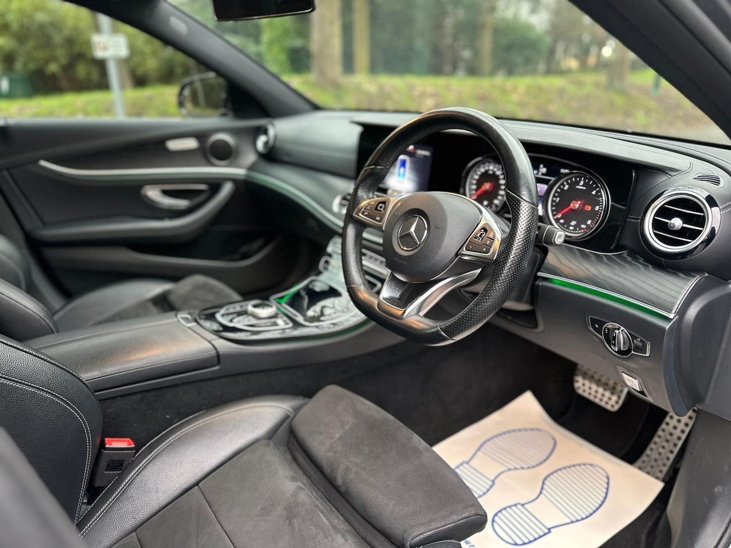 Used Mercedes-Benz E Class 2017 for sale - 77344489: Photo 8