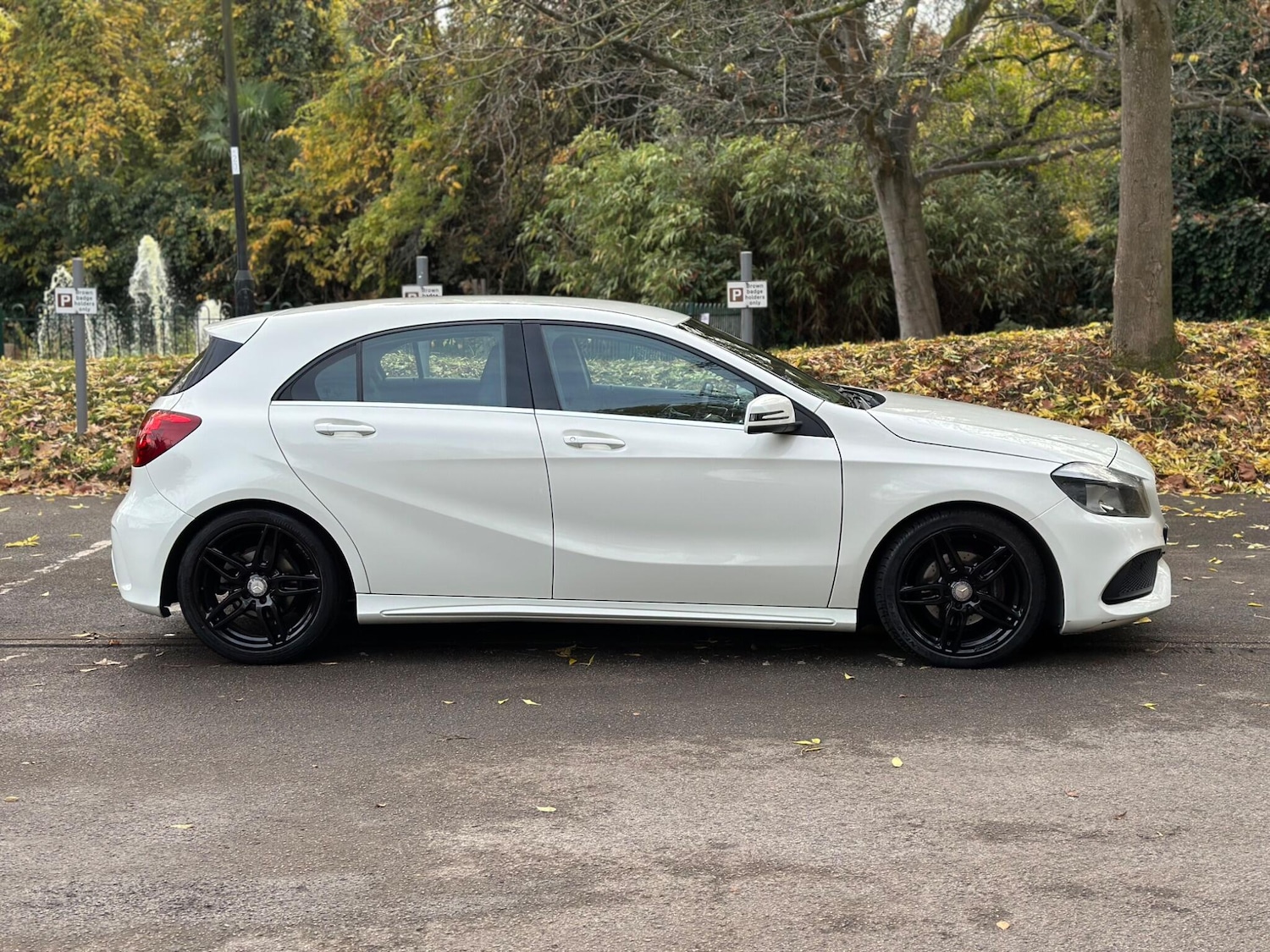 Used Mercedes-Benz A-Class 2016 for sale - 76424289: Photo 2