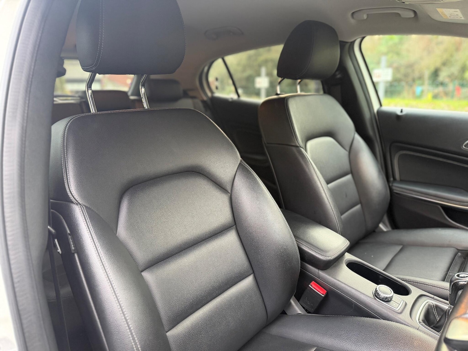 Used Mercedes-Benz GLA 2017 for sale - 77143475: Photo 12