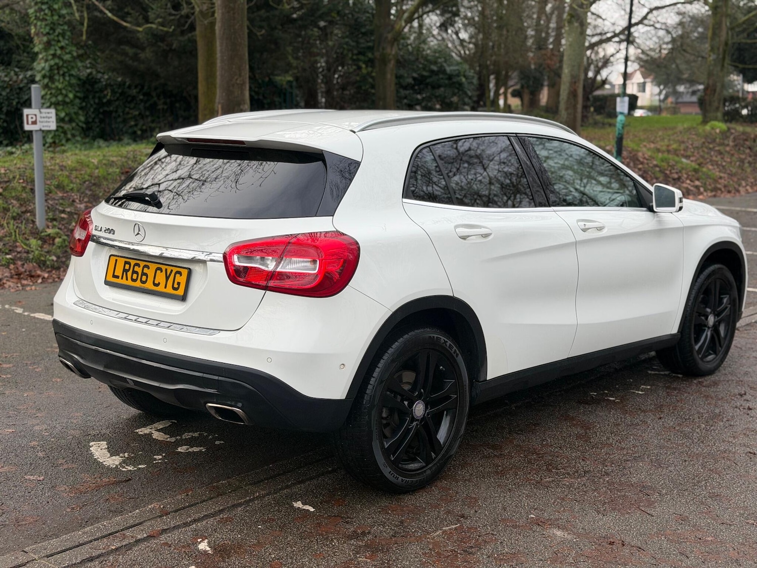 Used Mercedes-Benz GLA 2017 for sale - 77143475: Photo 4