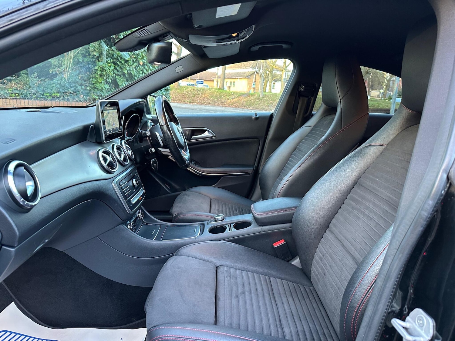 Used Mercedes-Benz CLA 2016 for sale - 77015875: Photo 15