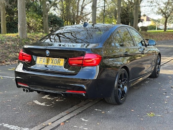Used BMW 3 Series 2018 for sale - 76572515: Photo