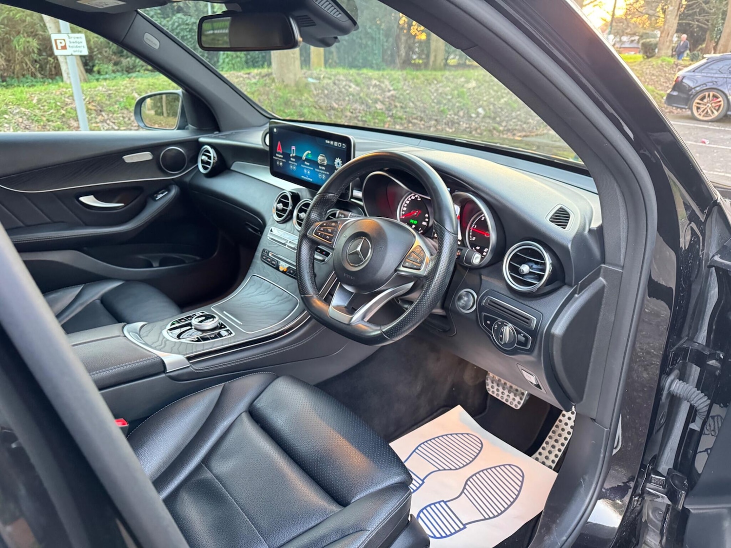 Used Mercedes-Benz GLC 2018 for sale - 77253798: Photo 11