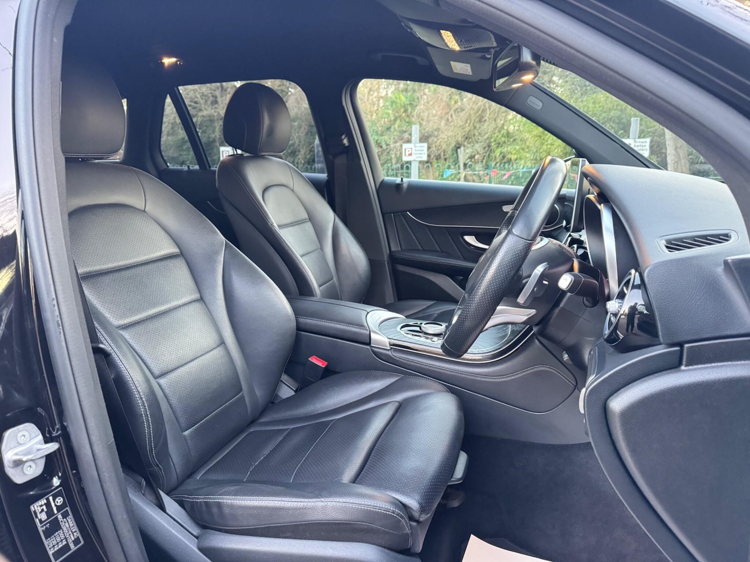 Used Mercedes-Benz GLC 2018 for sale - 77253798: Photo 13