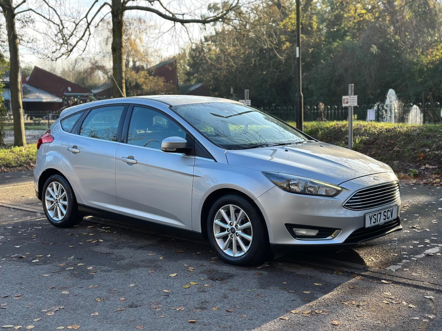 Used Ford Focus for sale - 76728433: Photo 1