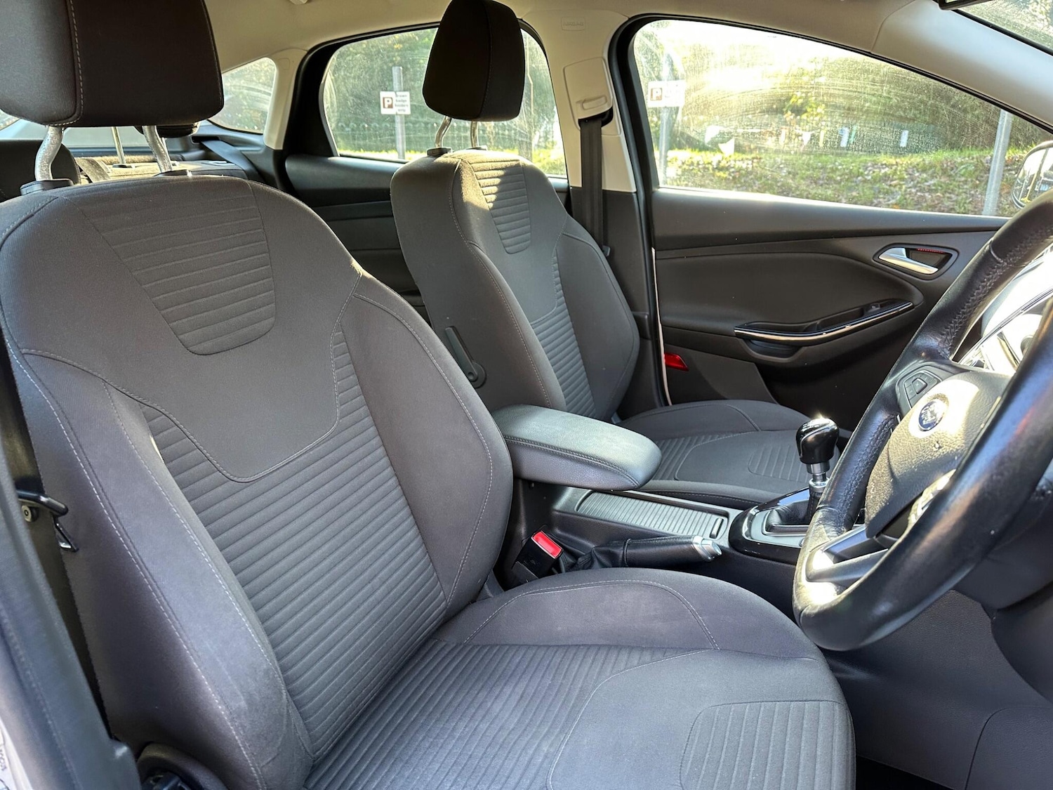 Used Ford Focus for sale - 76728433: Photo 14