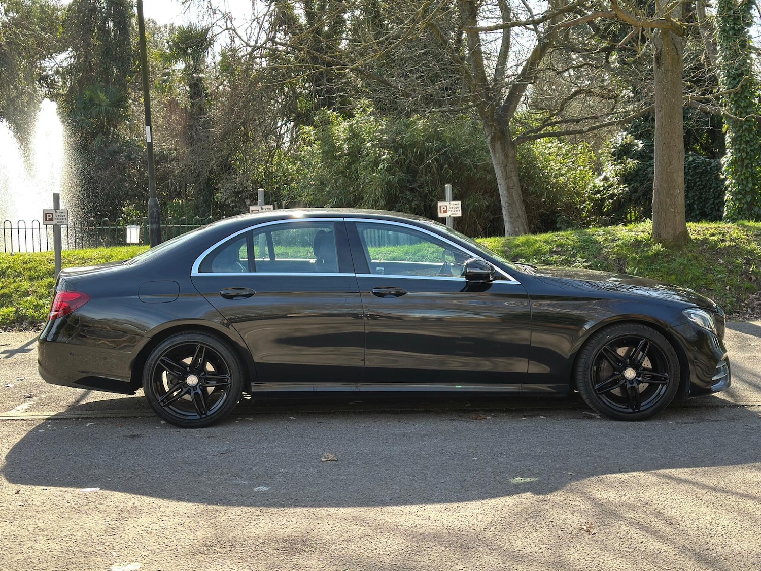 Used Mercedes-Benz E Class for sale - 77722664: Photo 3