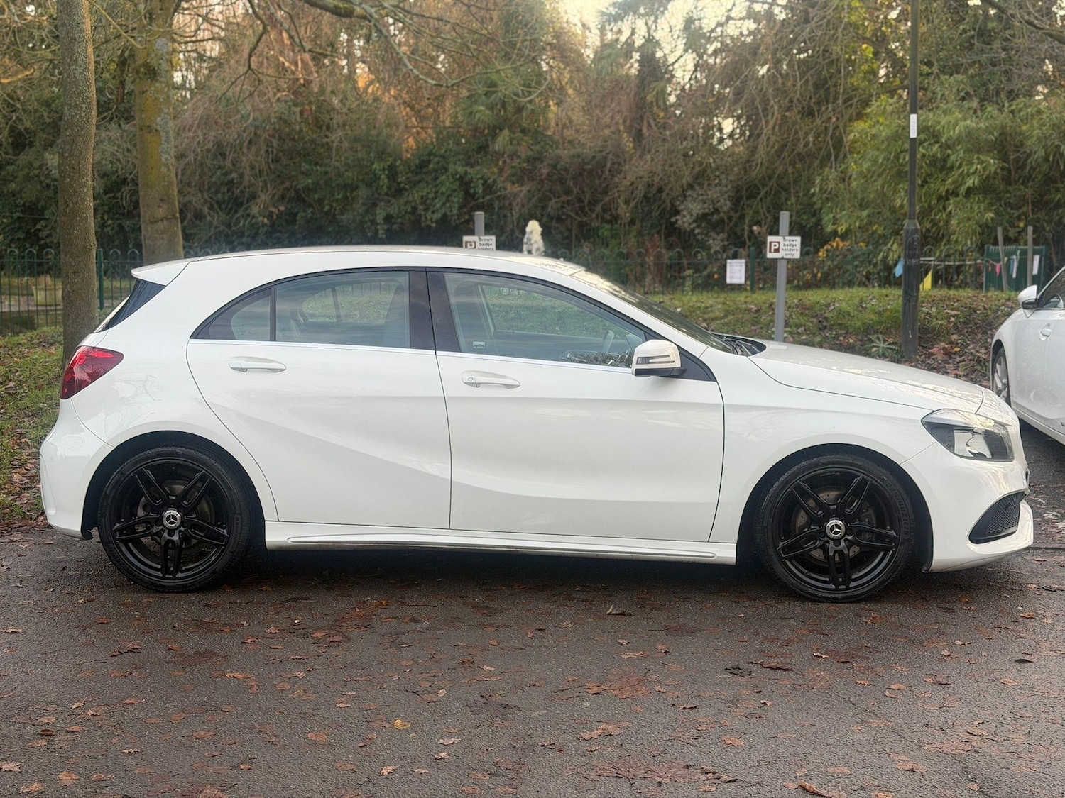 Used Mercedes-Benz A-Class 2017 for sale - 76952748: Photo 3