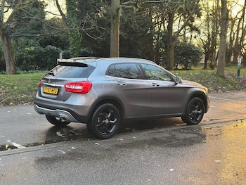 Used Mercedes-Benz GLA 2017 for sale - 77537668: Photo