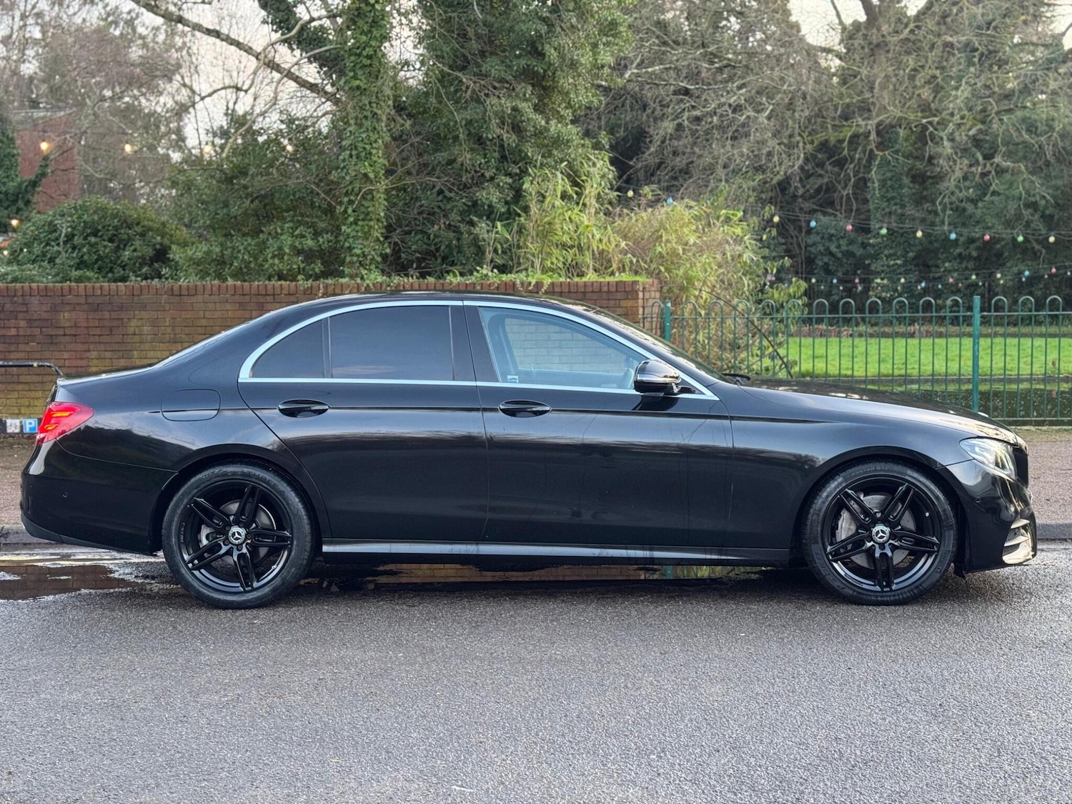 Used Mercedes-Benz E Class 2017 for sale - 77426024: Photo 3