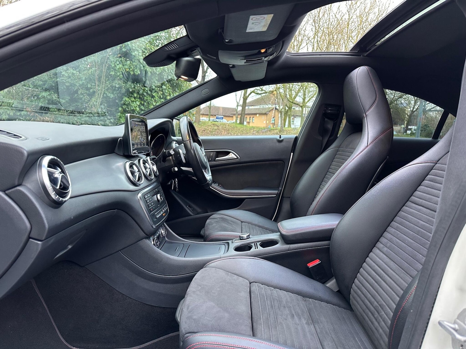 Used Mercedes-Benz CLA for sale - 77625624: Photo 15